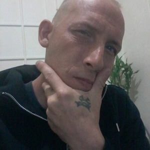 Meet your Posher, Kenneth